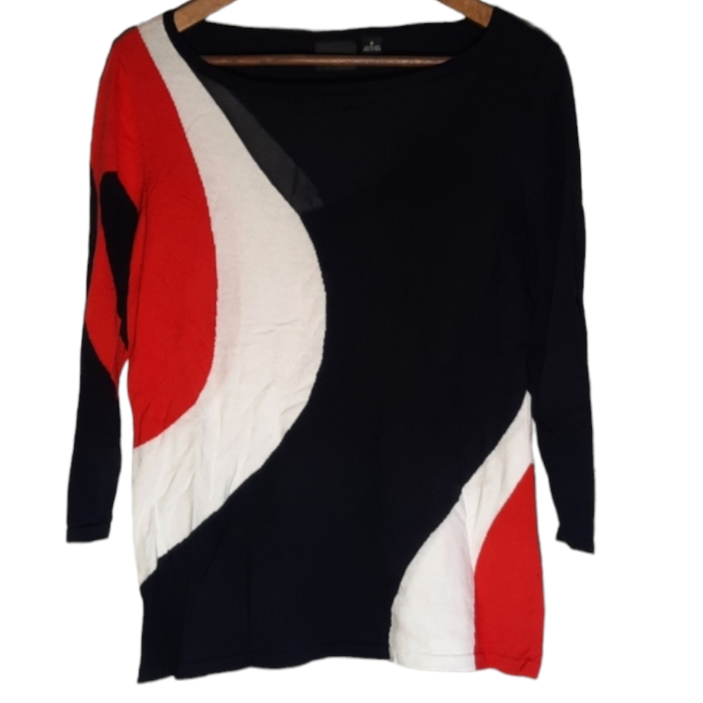 Tribal Size M 3/4 Sleeve Red, Black, and White Sweater